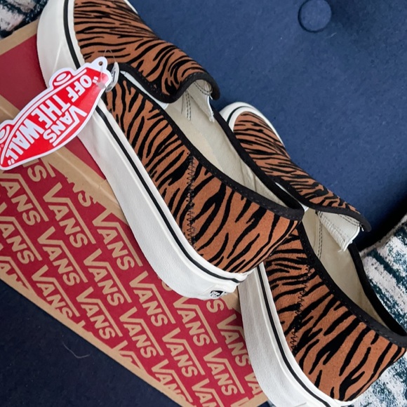 Vans Slip-On Sf Animal Stripes Black Marshmallow WMNS - Picture 6 of 16
